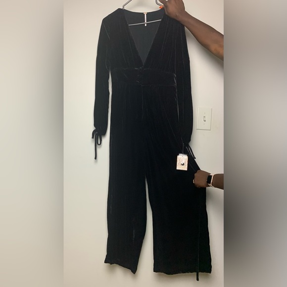 Free People Velvet style one-piece, Bohostyle, size small. NWT - Picture 1 of 4